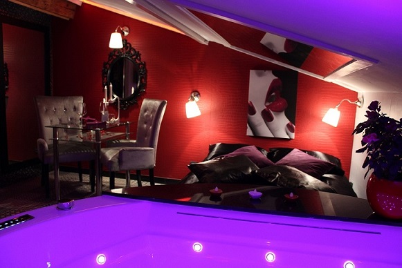 La Parenthese Chambre D Hotes Avec Sauna Et Jacuzzi Privatifs